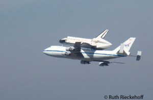 Endeavour Shuttle Last Flight Over Southern California, Los Angeles