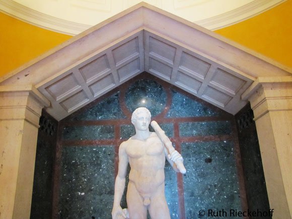 herakles getty villa