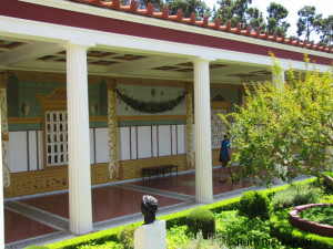 Hall surrounding the courtyard