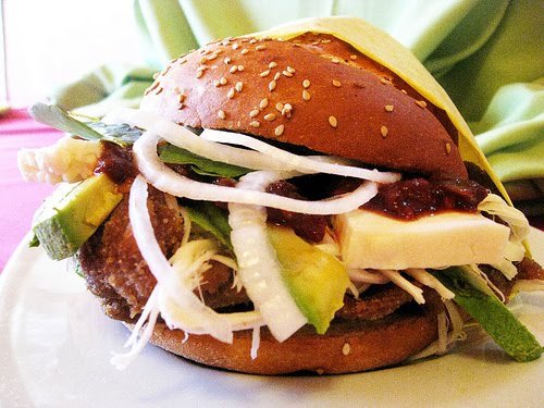 the-quest-for-the-perfect-cemita-in-puebla-tanama-tales