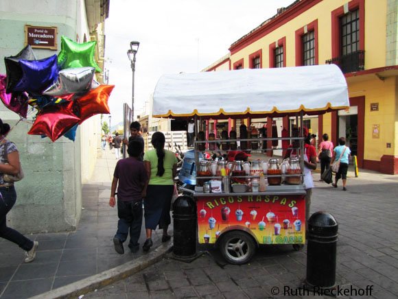 Raspados Cart