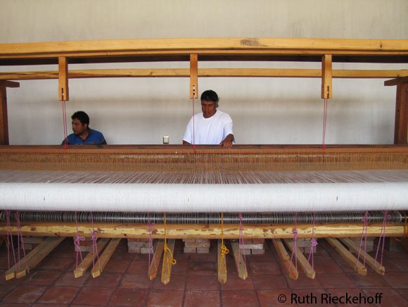 Huge loom