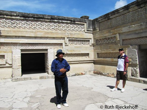 Inside The Palace, Mitla