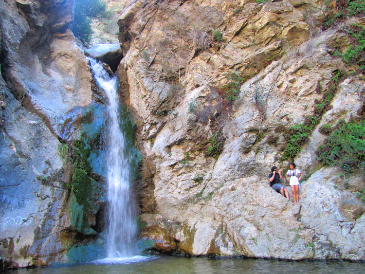 Ventura County waterfall closed after crowds trash area - Los Angeles Times