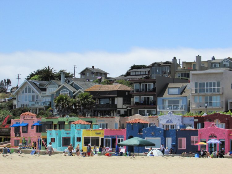 Things To Do In Capitola Color By The Sea Tanama Tales