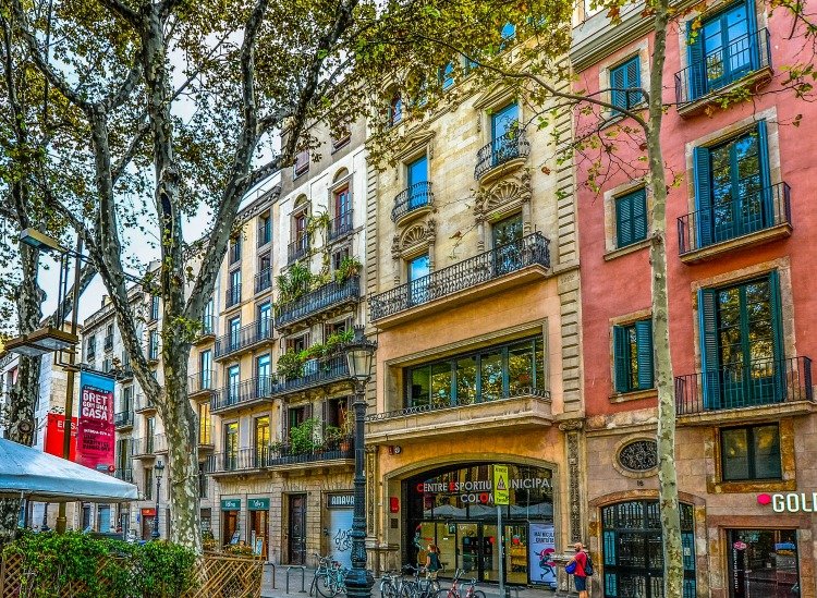 5 Tips for Visiting Barcelona