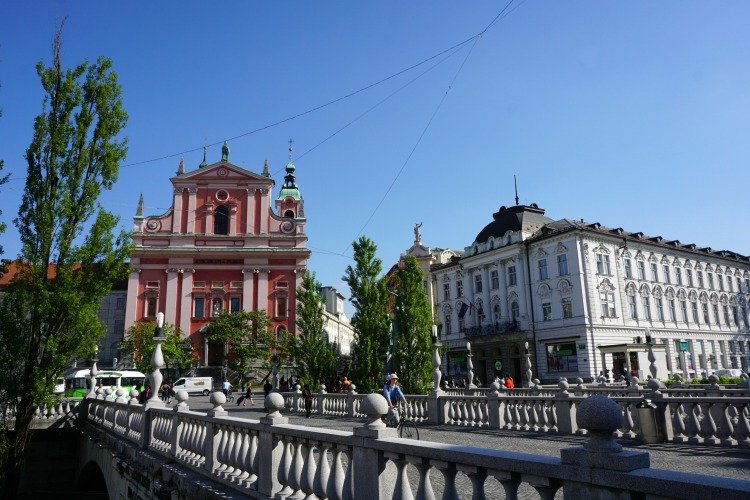Ljubljana Sightseeing: Things to Do, See and Eat