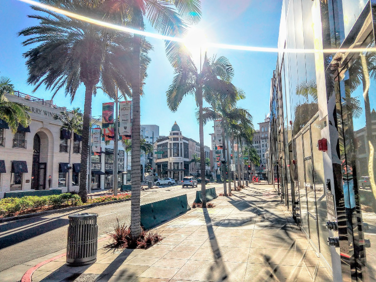 Beverly Hills Tours: Walking Around Rodeo Drive - Tanama Tales